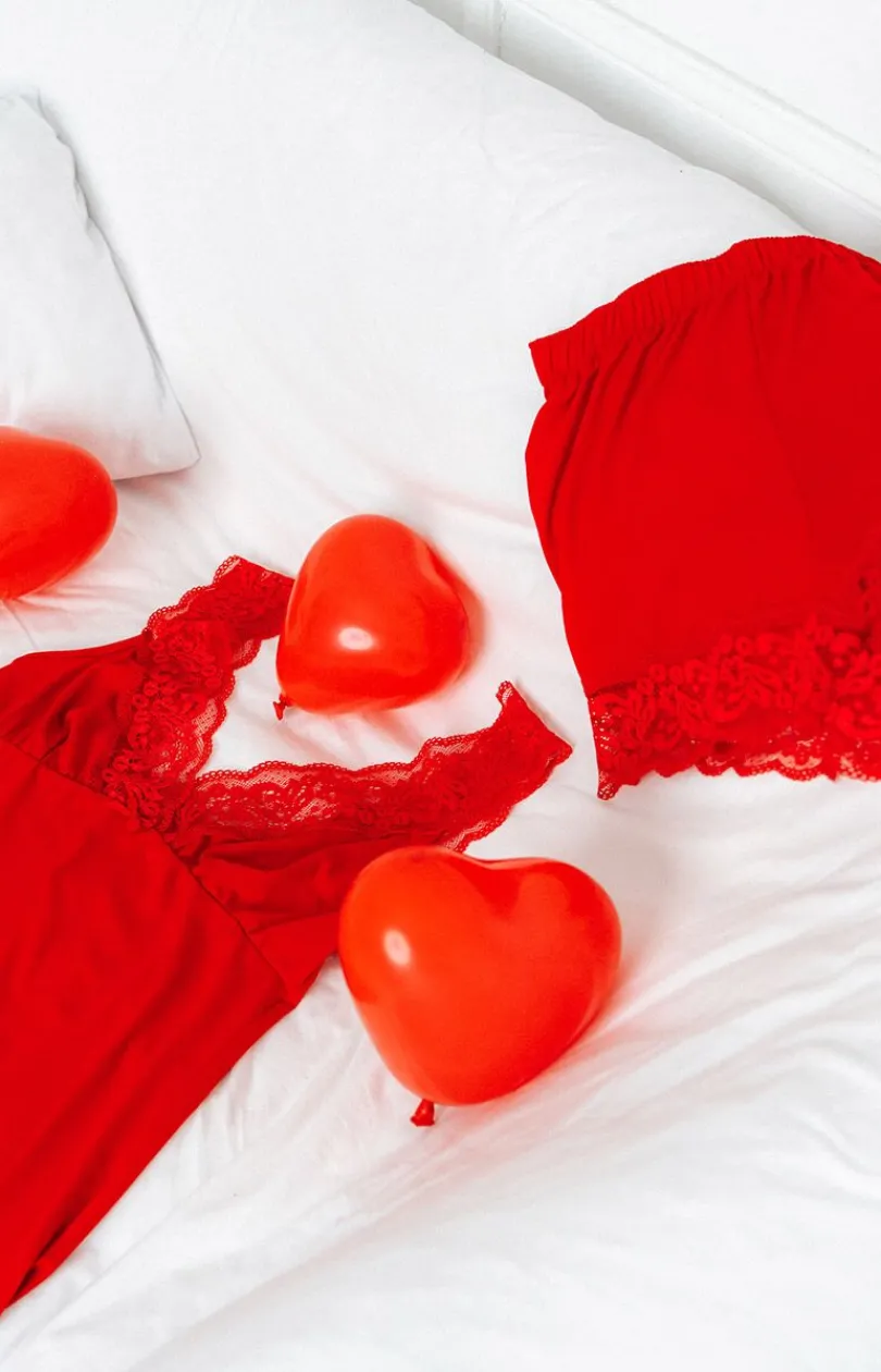 Damskie Italian Fashion Piżamy Damskie|Piżamy Dwuczęściowe - Czerwona piżaa daka z koronką aaria