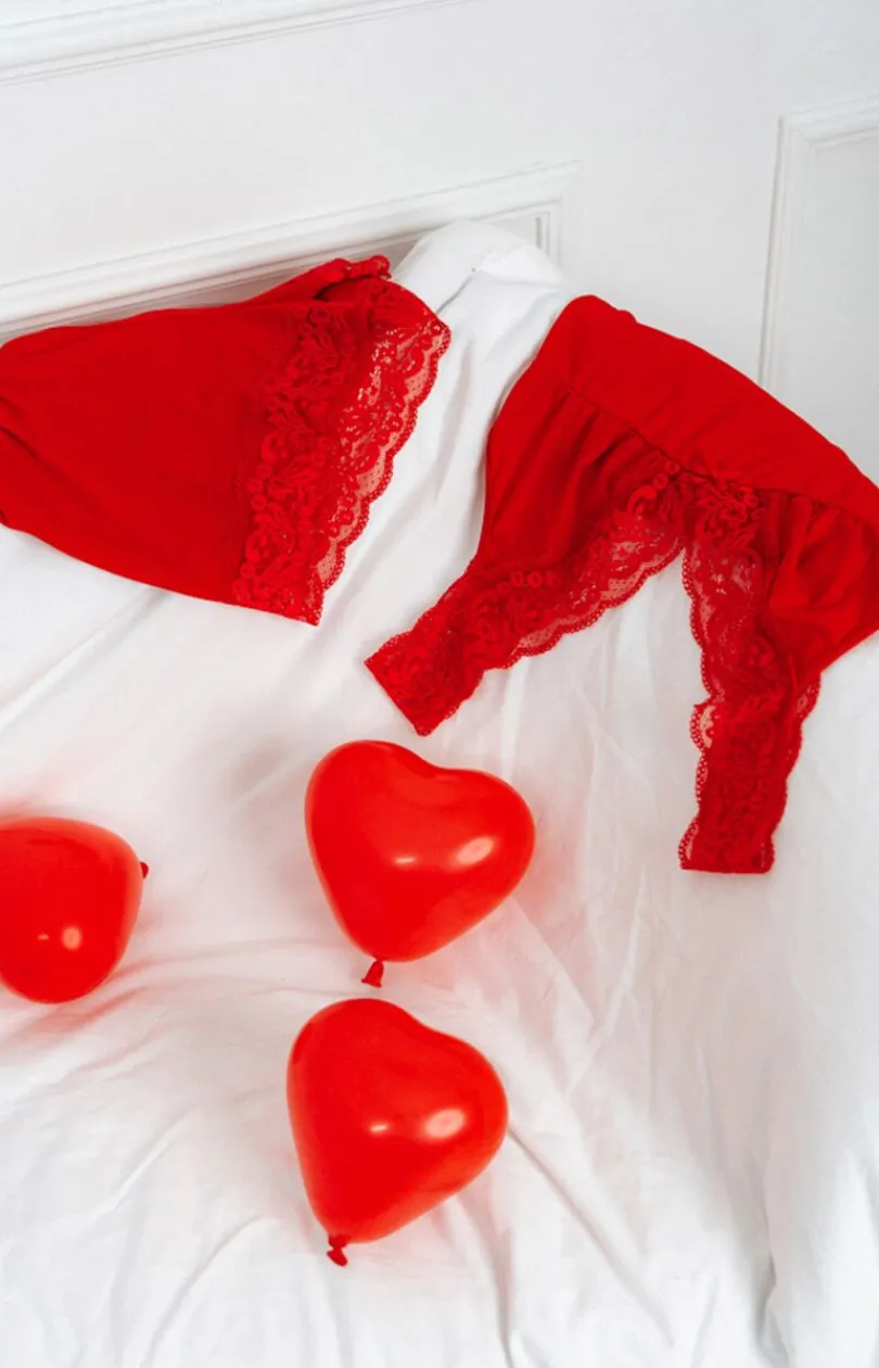 Damskie Italian Fashion Piżamy Damskie|Piżamy Dwuczęściowe - Czerwona piżaa daka z koronką aaria