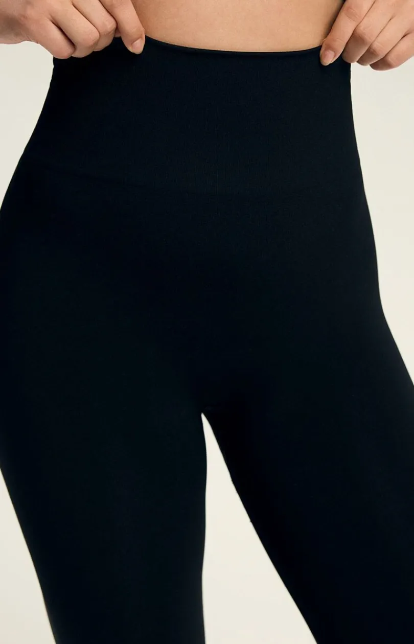 Damskie Esotiq Legginsy|Legginsy Damskie - egginy odeujące czarne hrinky 43961-99X