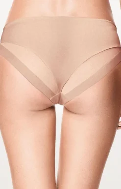 Figi damskie klasyczne beżowe z miękkiej mikrofibry 0185 Slip Extra