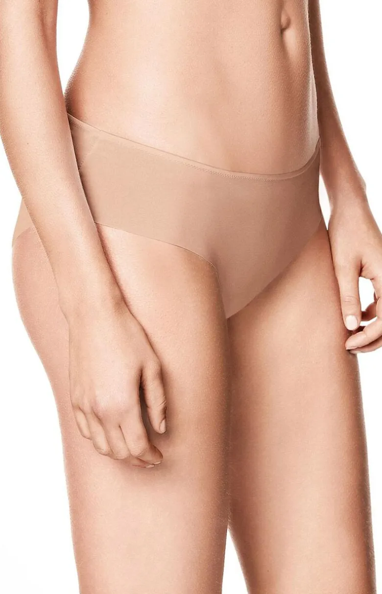 Figi damskie klasyczne beżowe z miękkiej mikrofibry 0185 Slip Extra