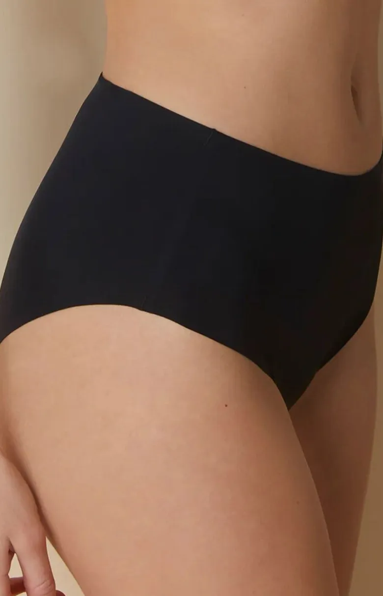 Figi z wysokim stanem czarne Maxi Braga 503