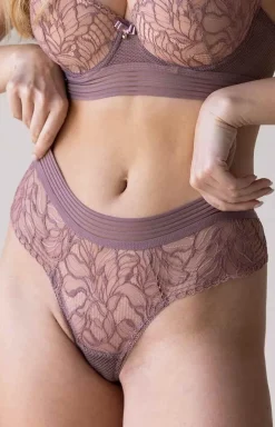 Koronkowe majtki damskie brazyliany cappuccino 3587 Ariel