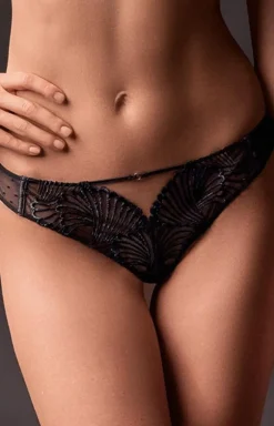 Majtki damskie brazyliany czarne 3672 Cocktail
