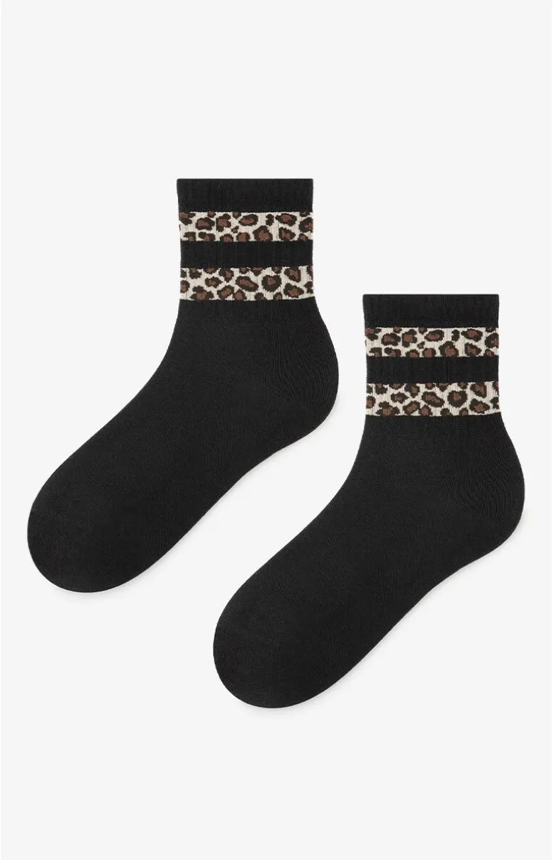 Marilyn skarpetki damskie z panterkowym wzorem czarne Panther Stripes