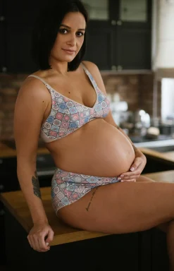Momtobe Bielizna Ciążowa|Biustonosz Duże Rozmiary - Motley Ornament mama biustonosz soft do karmienia