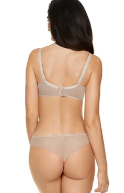 Pamela S stringi