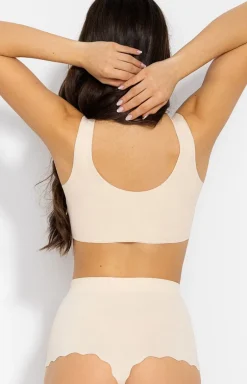 Stringi damskie wysokie beżowe Feel Good