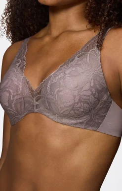 Triumph Biustonosze Push-Up - biustonosz push-up Body Make-Up Illusion Lace WP 10219710-3091