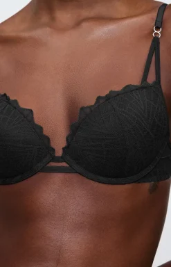Triumph biustonosz push-up That Night In Vegas 10224875-0004