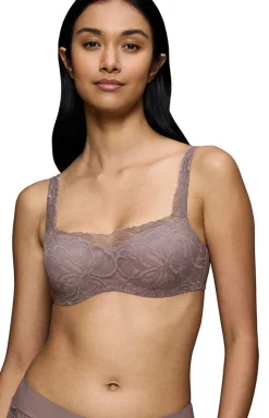 Triumph biustonosz usztywniany balconette Body Make-Up Illusion Lace 10219845-3091