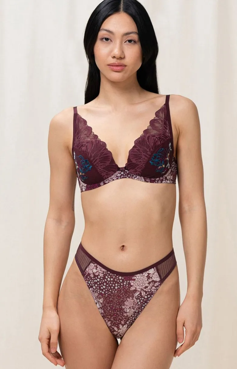 Triumph stringi Lavish Spotlight High Waist 10213117