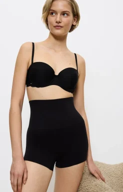 Triumph szorty damskie Soft Sculpt Bandeau 10219712-0004